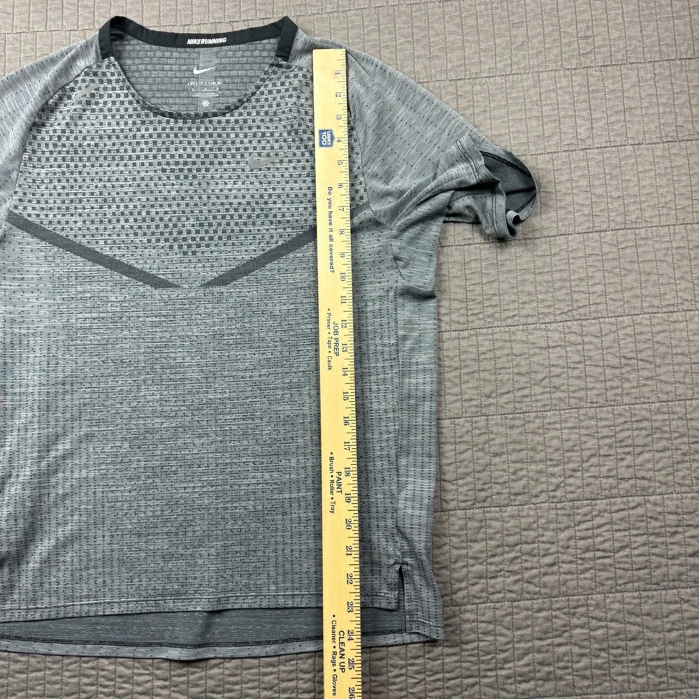 Nike Running Dri-FIT ADV Mens Medium Grey TechKnit Training Shirt Active Gym